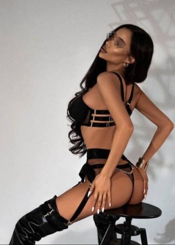 Аня, Г. Ишим